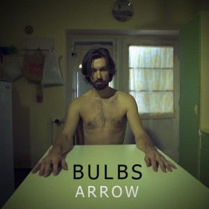 收聽Bulbs的Arrow歌詞歌曲