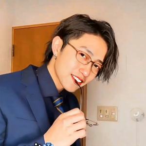收聽許恨天的人生需自渡 (cover: 李潔) (完整版)歌詞歌曲