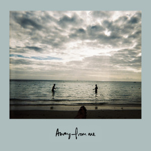 ดาวน์โหลดและฟังเพลง Away from Me พร้อมเนื้อเพลงจาก Palafico Honey