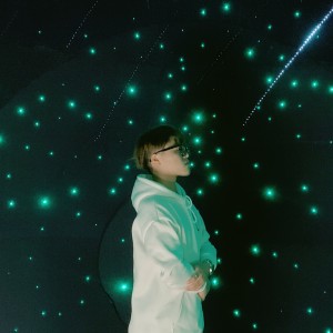 Album 欧是珍宝 from 左意辰