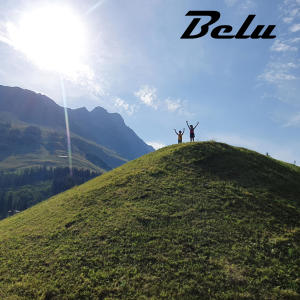 收聽Belu的80's disco store歌詞歌曲