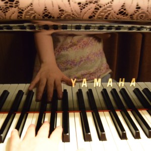 Listen to 可愛くてごめん (feat. HoneyWorks & かぴ) [Cover] song with lyrics from MAMI YOSHIDA