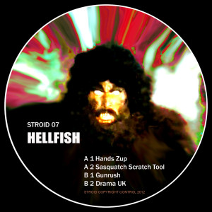 ดาวน์โหลดและฟังเพลง Hands Zup พร้อมเนื้อเพลงจาก Hellfish & Skeeta