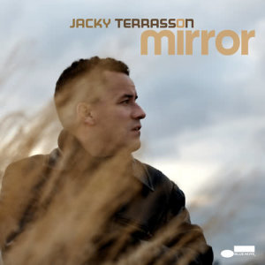 ดาวน์โหลดและฟังเพลง Go Round / Happy Birthday พร้อมเนื้อเพลงจาก Jacky Terrasson