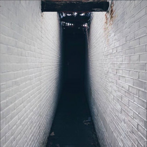 Dengarkan lagu Collide nyanyian FUSSS dengan lirik