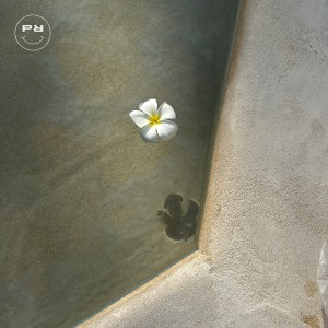 ดาวน์โหลดและฟังเพลง Forever Myself พร้อมเนื้อเพลงจาก Liza Kuti