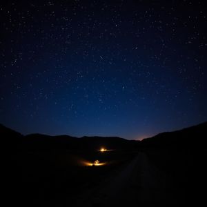 อัลบัม Quiet Hours ศิลปิน Trey Holiday