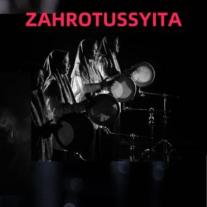 Dengarkan lagu Sholawat Tibbil Qulub nyanyian ZAHROTUSSYITA dengan lirik