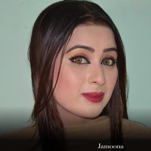 Listen to Da Watan Baghono Bulbulaan Mi Khuwah Di song with lyrics from Humayoon Angar