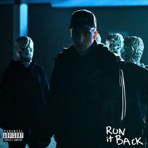 ดาวน์โหลดและฟังเพลง Run It Back (Explicit) พร้อมเนื้อเพลงจาก Token