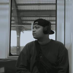 Album อยากรู้ว่ามีใครหรือยัง from Flip9