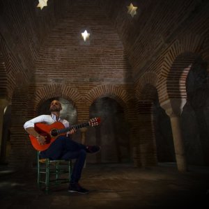 ดาวน์โหลดและฟังเพลง De la Tierra Mora (Zambra) พร้อมเนื้อเพลงจาก Alberto López