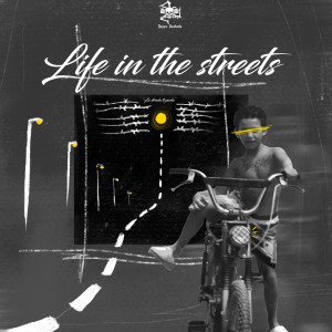 Dengarkan Life in the streets lagu dari Izio Sklero dengan lirik