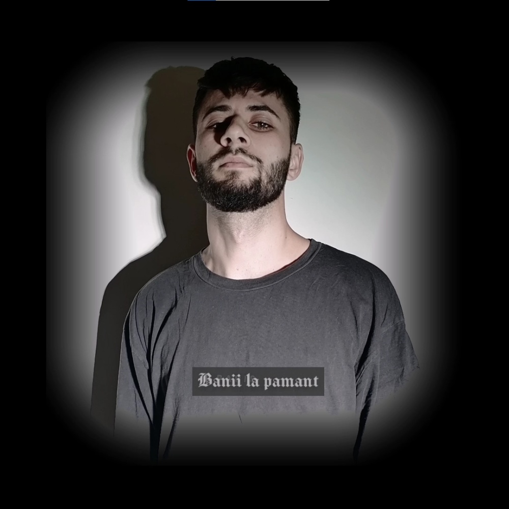 Banii la pamant (Explicit)