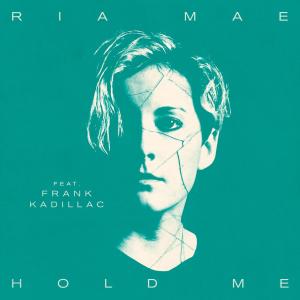 ดาวน์โหลดและฟังเพลง Hold Me พร้อมเนื้อเพลงจาก Ria Mae