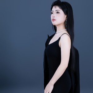 Listen to 忘记过去忘记你 (完整版) song with lyrics from 韦小麦