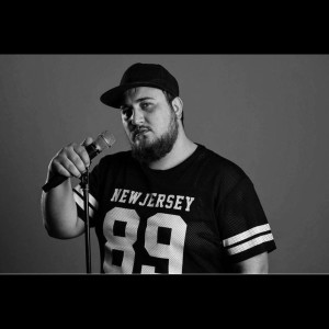 Listen to Antsanot Aghchik song with lyrics from Misak Voskanyan
