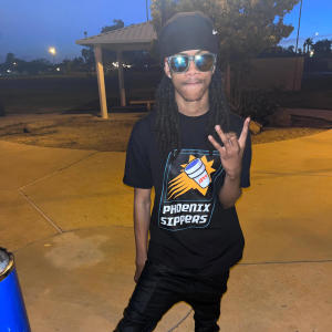 default playlist img