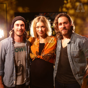 Listen to Dead + Gone (Audiotree Live Version) song with lyrics from Elenowen