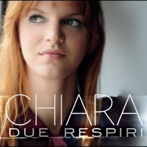 ดาวน์โหลดและฟังเพลง Over the rainbow พร้อมเนื้อเพลงจาก Chiara Galiazzo