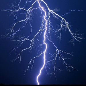 收聽Raining White Noise Sleep Sound: Increase Focus的Rain Storm Nature Sounds with Thunder and Wind for Deep Sleep, Study, Spa, Massage Therapy, Yoga, Zen Meditation, Relaxation歌詞歌曲