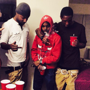 Listen to Love That Nigga (feat. Chillz) (Explicit) song with lyrics from Taz