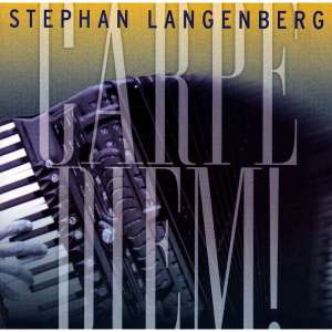 ดาวน์โหลดและฟังเพลง Carpe Noctem พร้อมเนื้อเพลงจาก Stephan Langenberg