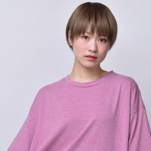 收聽Rina Fuchigami的Kireina Mizu歌詞歌曲