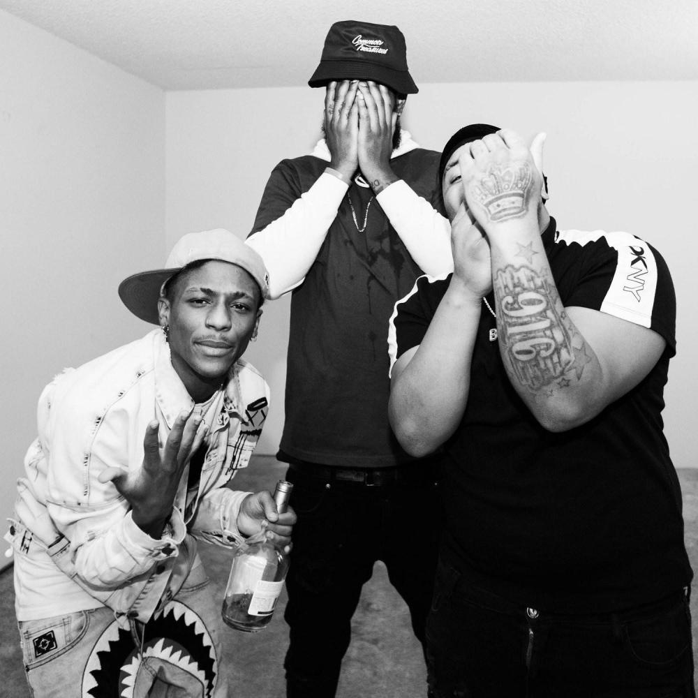 Outside (feat. BAE BAE KID PE$O & Kellz) (Explicit)