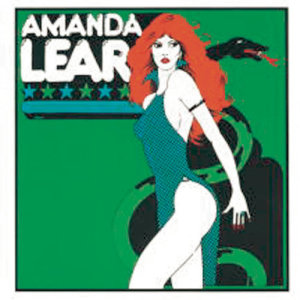 收聽Amanda Lear的Enigma (Give A Bit Of Mmh To Me)歌詞歌曲