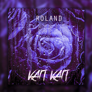 Dengarkan lagu Кап кап nyanyian Roland dengan lirik