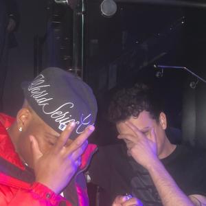 收聽TrayDogg的5 Flat (Explicit)歌詞歌曲