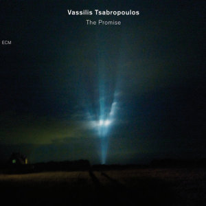 收聽Vassilis Tsabropoulos的Smoke And Mirrors歌詞歌曲