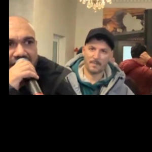 收聽Florin Purice的Viata plina de dureri am ramas fara puteri歌詞歌曲