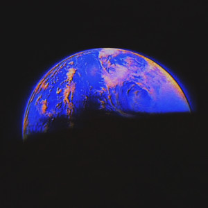 收聽Sloati的Radioearth歌詞歌曲