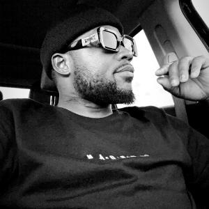 ดาวน์โหลดและฟังเพลง ********* (feat. Minnie Om & Crippy) (Explicit) พร้อมเนื้อเพลงจาก Triple Zinc