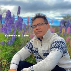 Dengarkan Forever in Love lagu dari Firdaus Alma dengan lirik