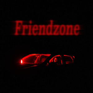 Dengarkan Friendzone lagu dari Swerve dengan lirik