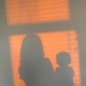 收聽Mike Vill的Hate that I love you (Explicit)歌詞歌曲