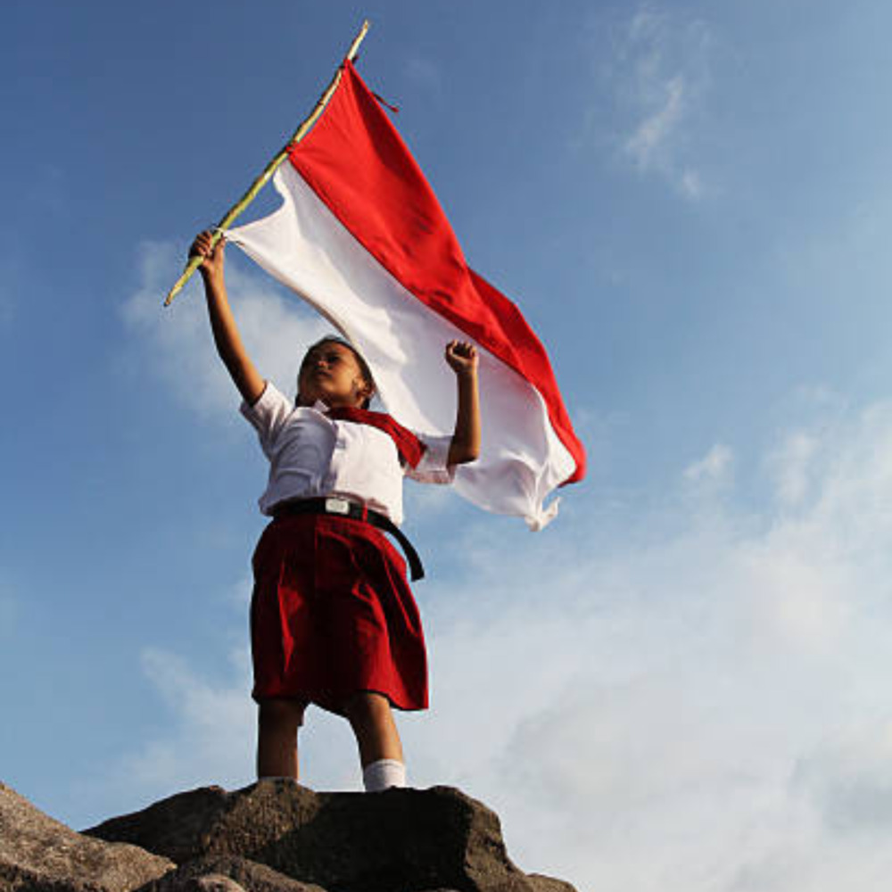 Indonesian National Anthem Bass Boosted