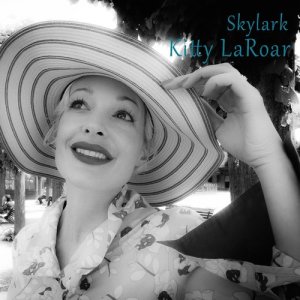 ดาวน์โหลดและฟังเพลง Nemo พร้อมเนื้อเพลงจาก Kitty LaRoar