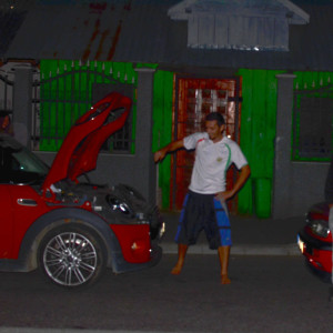 ดาวน์โหลดและฟังเพลง ReD พร้อมเนื้อเพลงจาก Udu