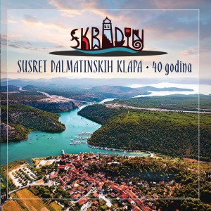 Listen to Sa izvora ladna voda (Live) song with lyrics from Klapa Filip Dević
