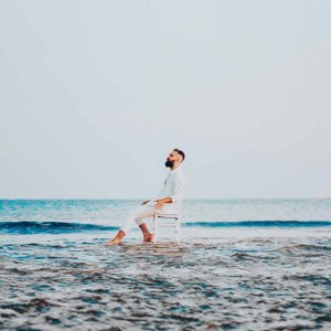 default playlist img