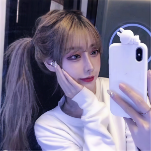 收聽詩人涵的給不了你未來歌詞歌曲