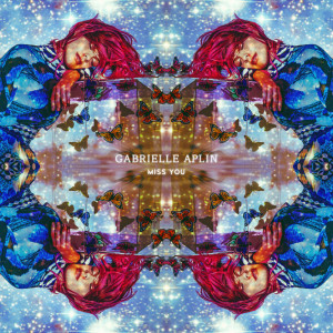 Dengarkan lagu Night Bus nyanyian Gabrielle Aplin dengan lirik