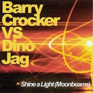 ดาวน์โหลดและฟังเพลง Shine A Light พร้อมเนื้อเพลงจาก Barry Crocker
