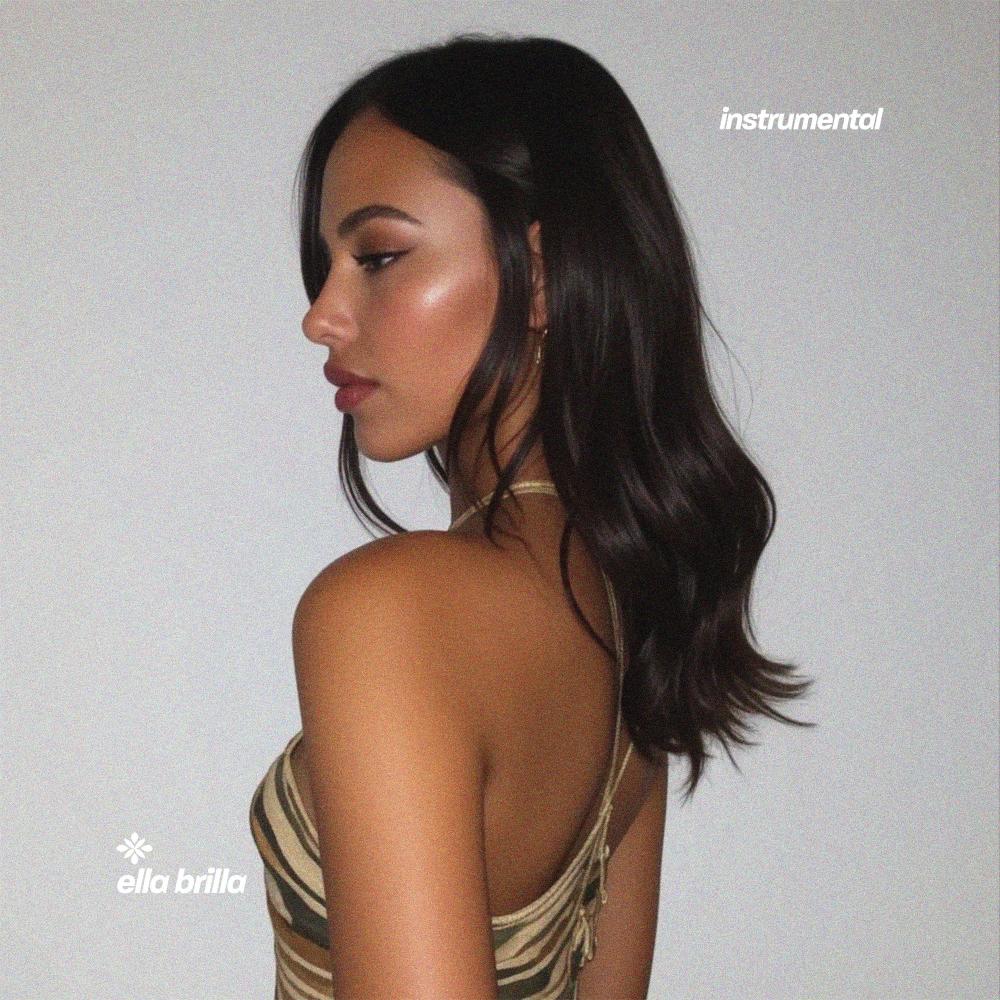 ella brilla (Instrumental)