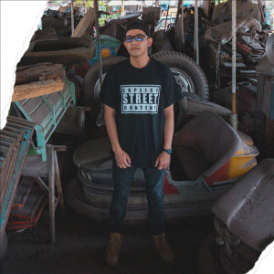 default playlist img