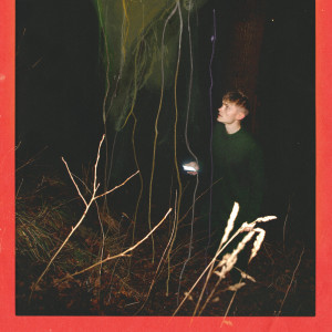 收听Ulrik Munther的Gloom. (其他)歌词歌曲
